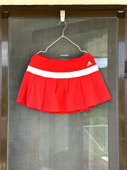 Спортна пола с клин Adidas Climalite - размер S, Отлично състояние