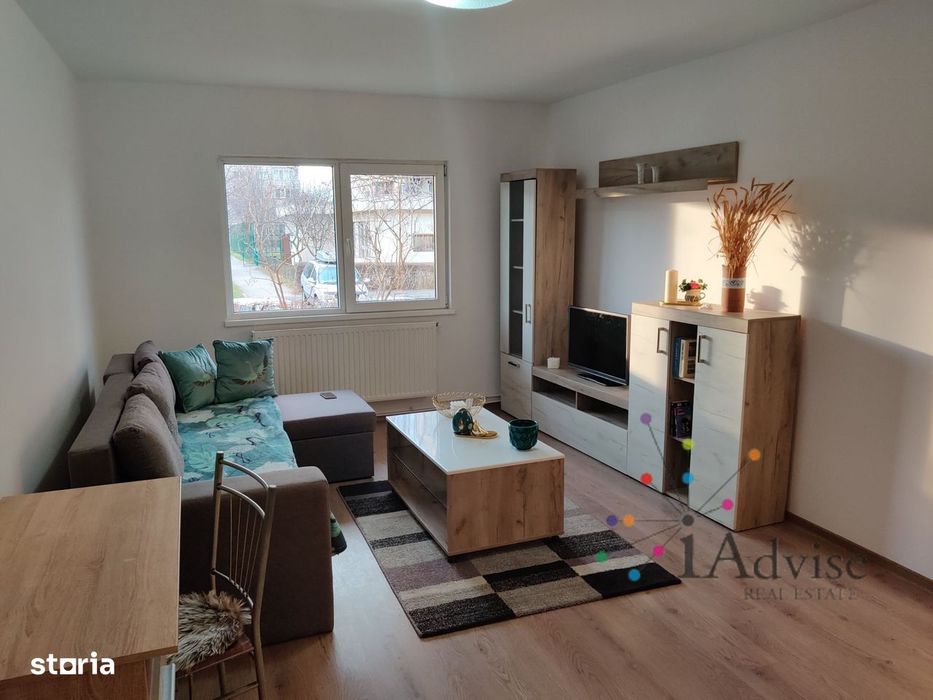 Apartament cu 3 camere + parcare Tractorul, Brasov