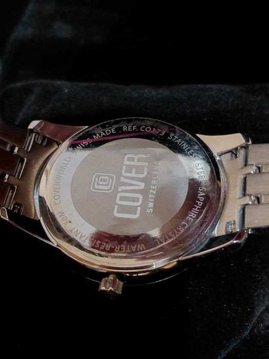 Часовник Cover Swiss made