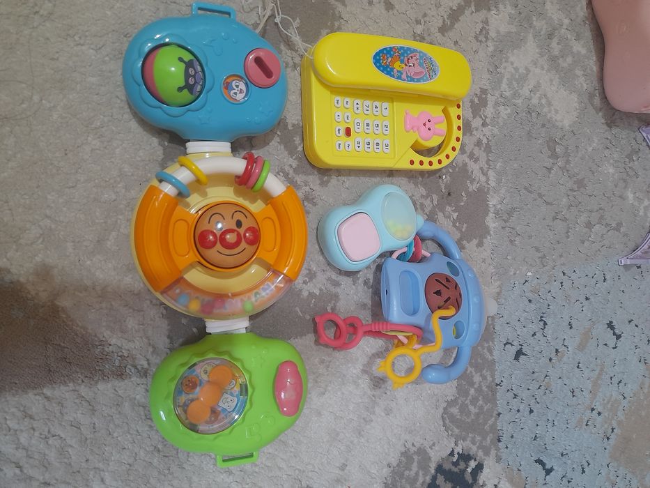 Развивающие игрушки