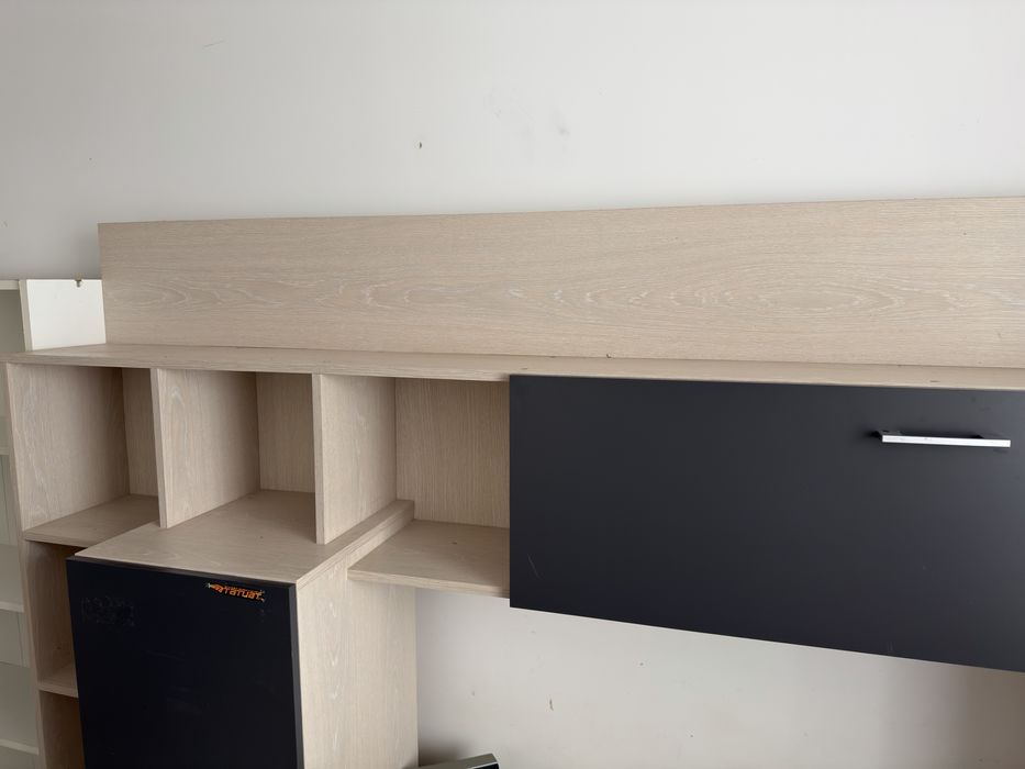 Mobila de camera/dormitor