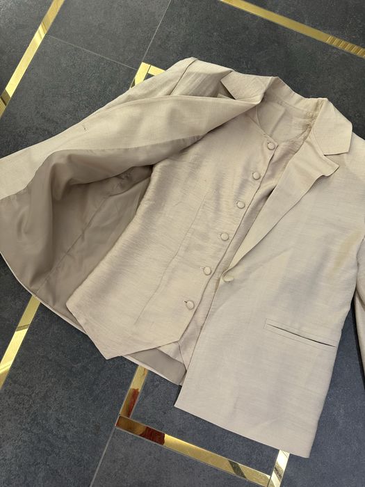 Пиджак и жилетка