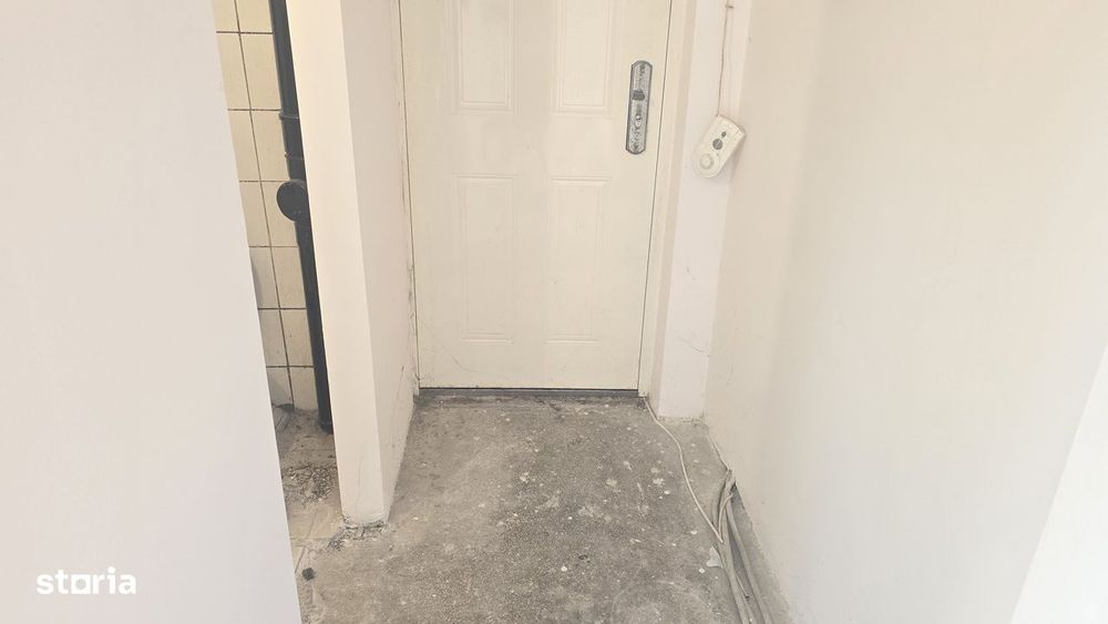 Vand apartament cu 2 camere in Deva, zona Dacia,