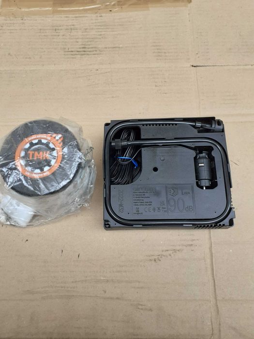 Compresor auto umflat roti + spuma,kit pana pt.gama MERCEDES    180 W