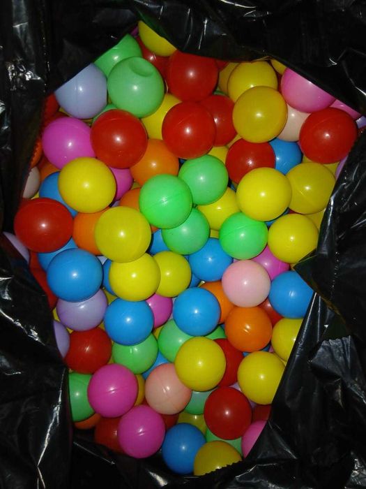 продам бассейн для шариков