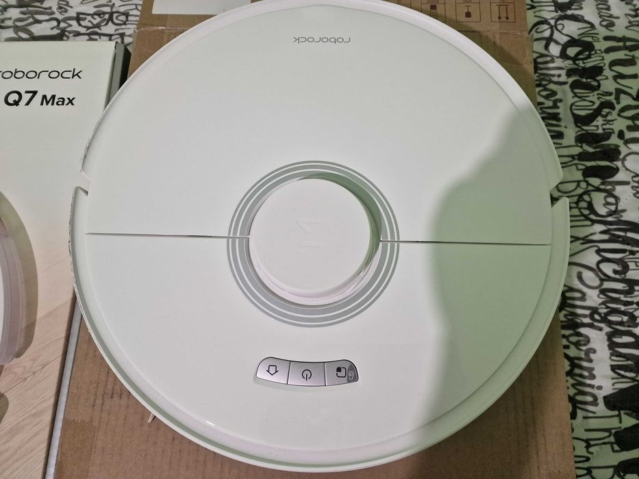 Прахосмукача робот Xiaomi Roborock Q7 MAX