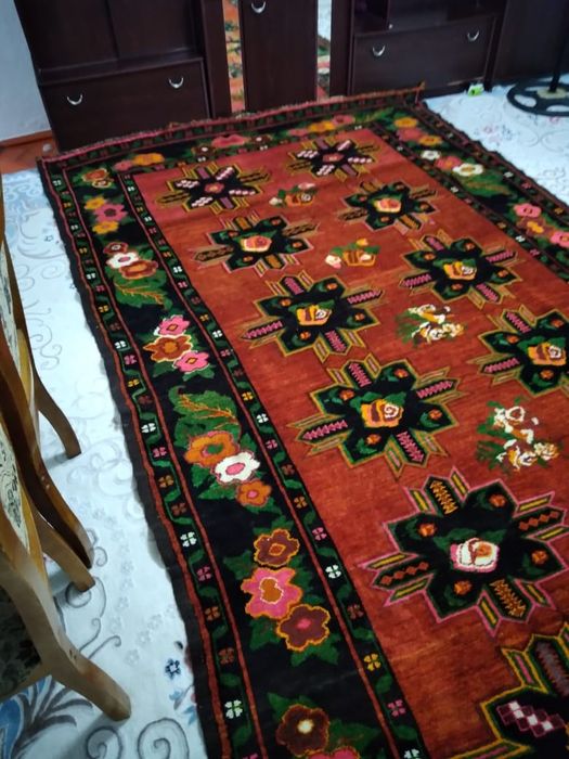 Қазақы кілемдер,сандықтар