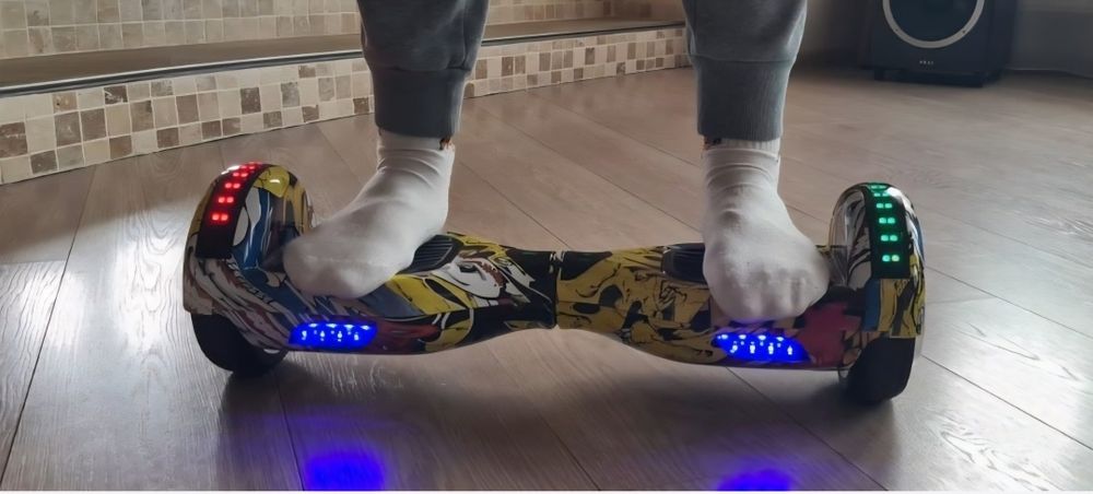 Hoverboard Grafitti + Hoverkart