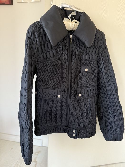 Stefanel-черно яке с ципl- S размер