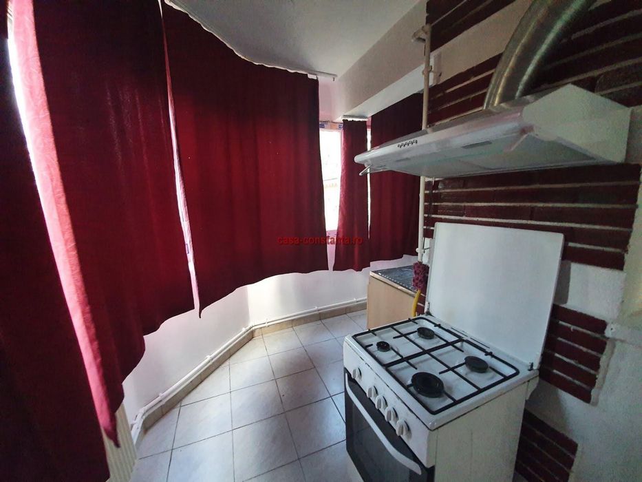 Inchirez apartament 3 camere zona Tomis Nord