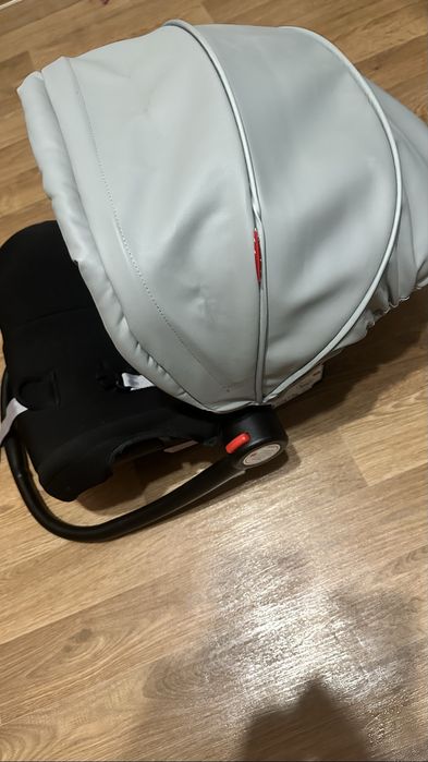 Автолюлька автокресло