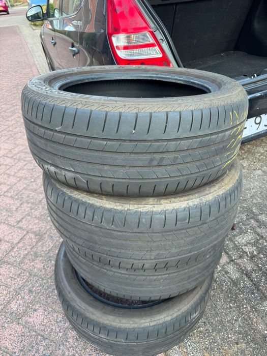 Гуми 225/50/18 Bridgestone
