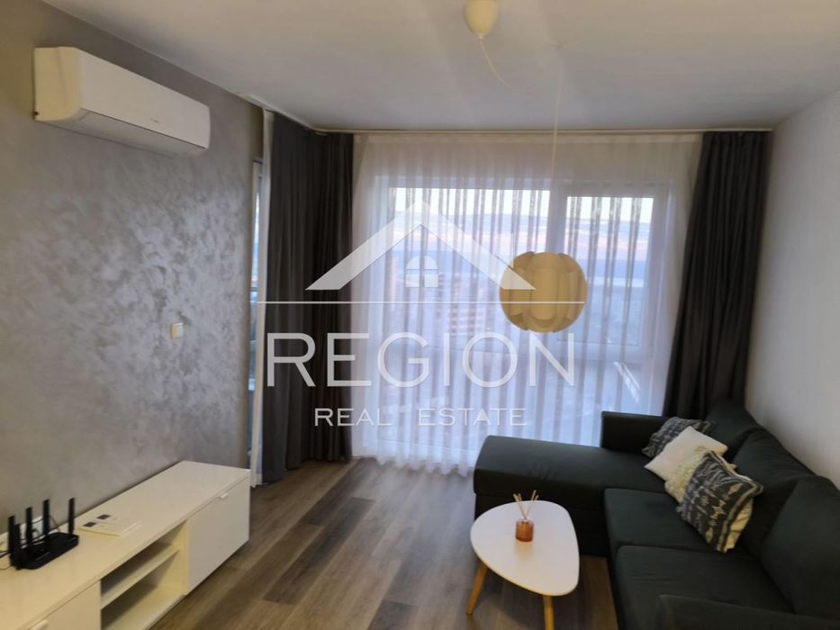 Дава се под наем Двустаен апартамент в Варна, Кайсиева градина - 65 кв.м за 459 € - Снимка #1