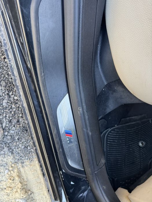 Вътрешни М прагове бмв ф01 ф02