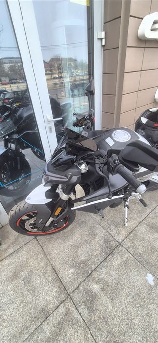 Vand NK 800 CF MOTO nou