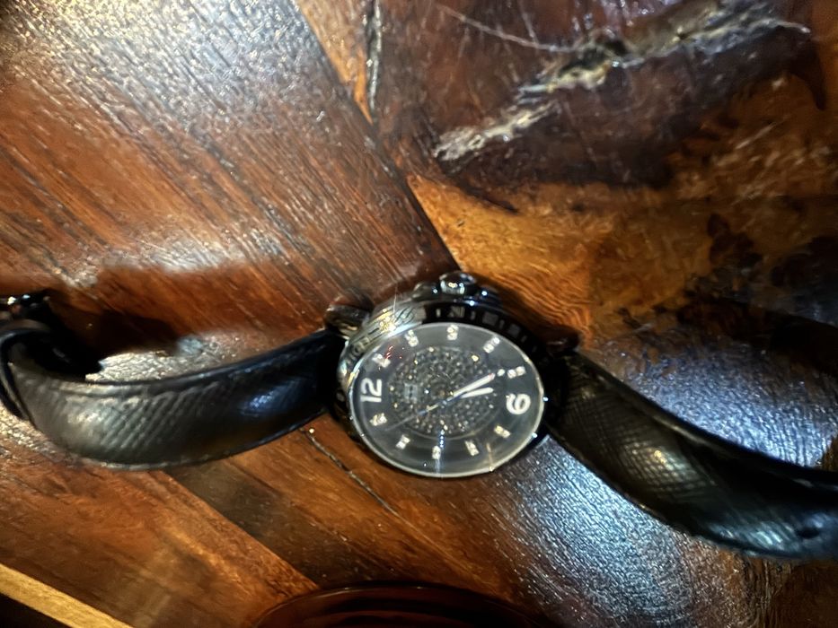 Часовник Morgan и Tommy Filfiger