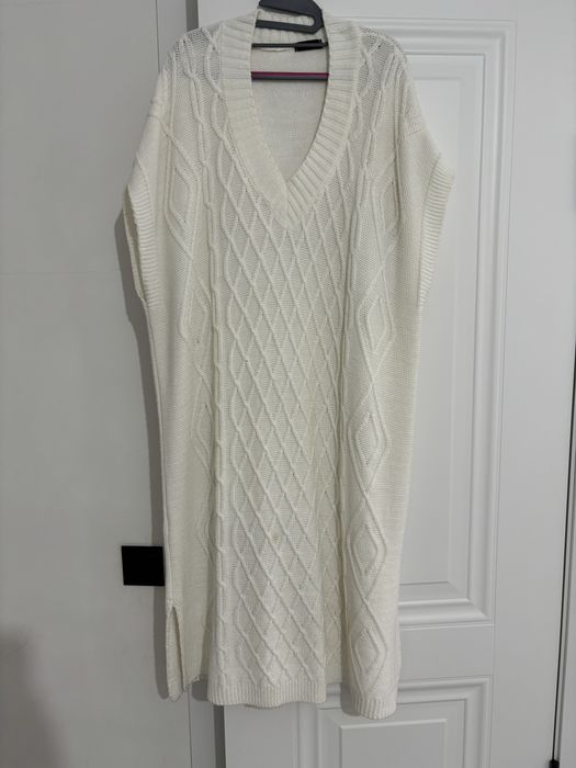 Платья фиолетовое, белое