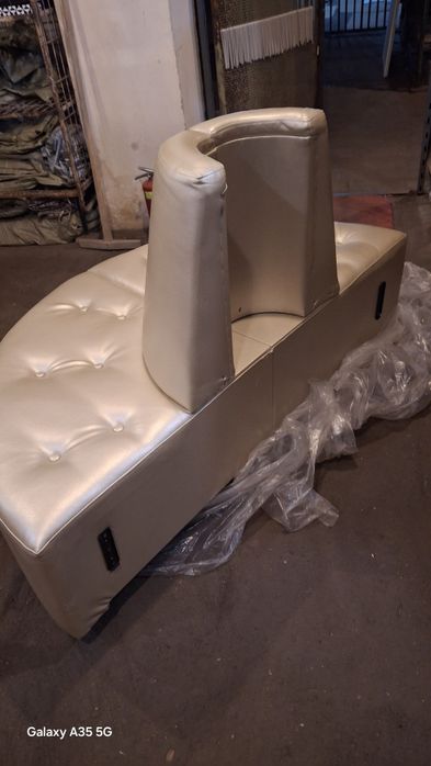 Диван для магазинов