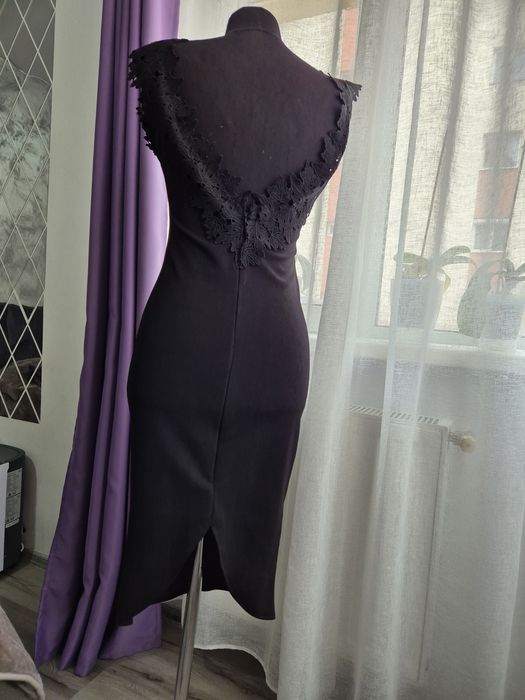 Rochie neagra S !