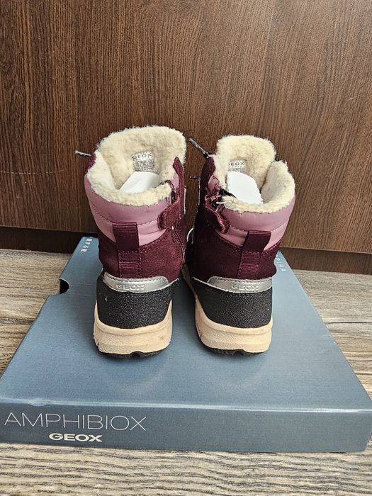 Детски апрески Geox