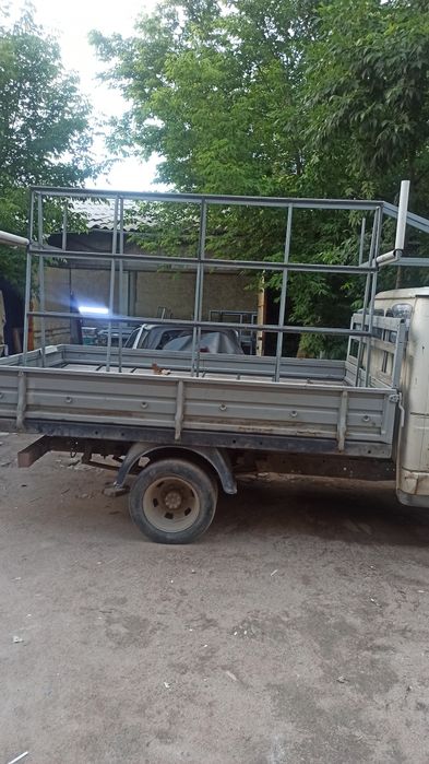 Продам Газель с пирамидой
