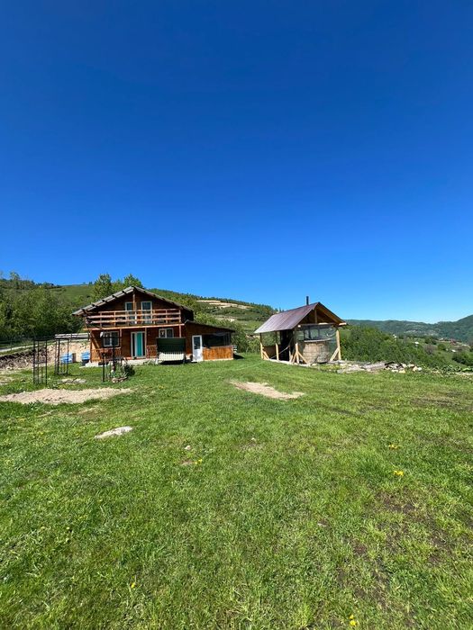 Cabană de închiriat la Muntele-Rece, 30 de km de Cluj.