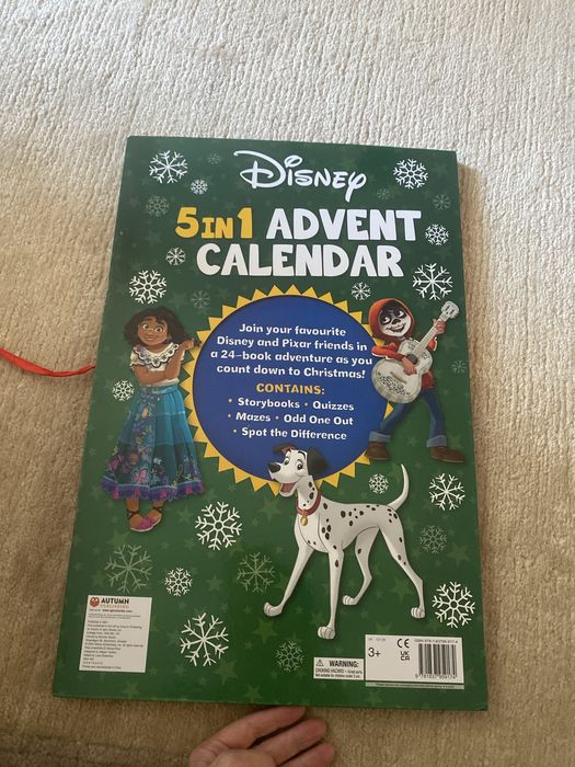 Calendare advent Disney cu pbesti in limba engleza