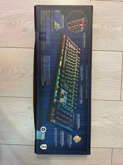 Tastatura Razer Blackwidow v4 X Fortnite