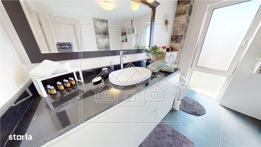 Penthouse mobilat si utilat modern cu terasa de 40 mp