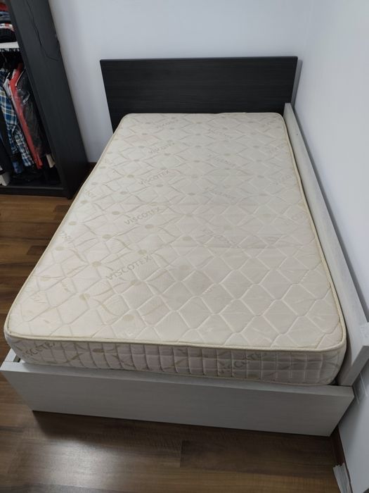 Vând mobilier tineret