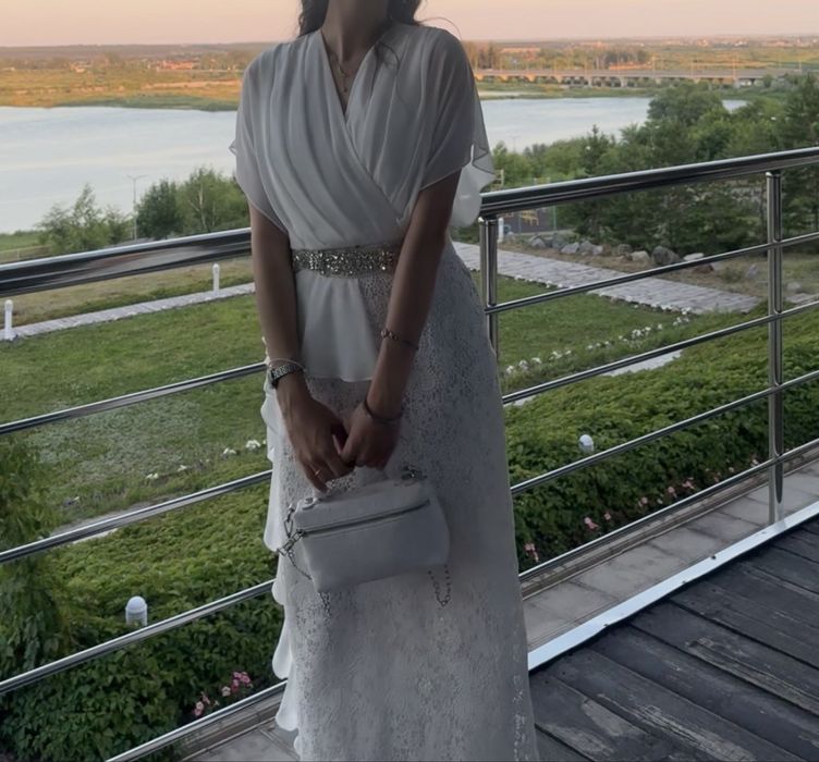 Белое вечернее платье макси