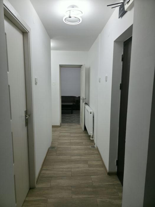 Ofer spre inchiriat apartament 2 camere, bloc Patria, parter – ideal pentru cabinet medical, stomatologic, birouri sau salon