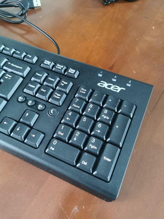 Tastatura și mouse  Acer