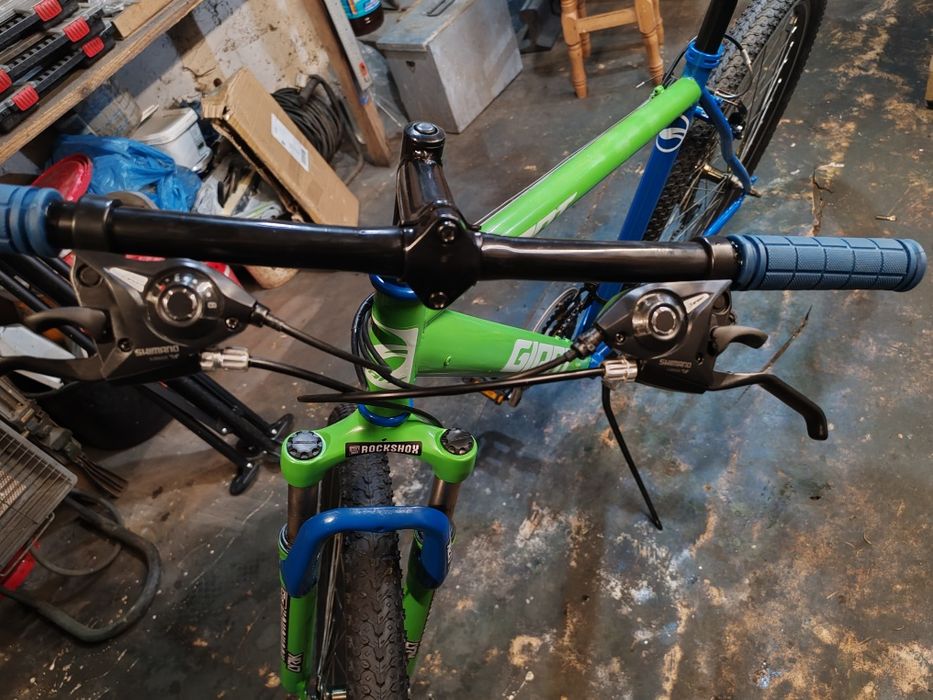 Bicicleta GIANT 29 in.