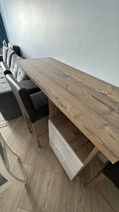 Барный стол с 3 стульями