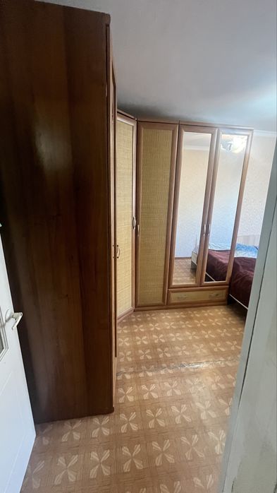 Продам шкаф с кроватью