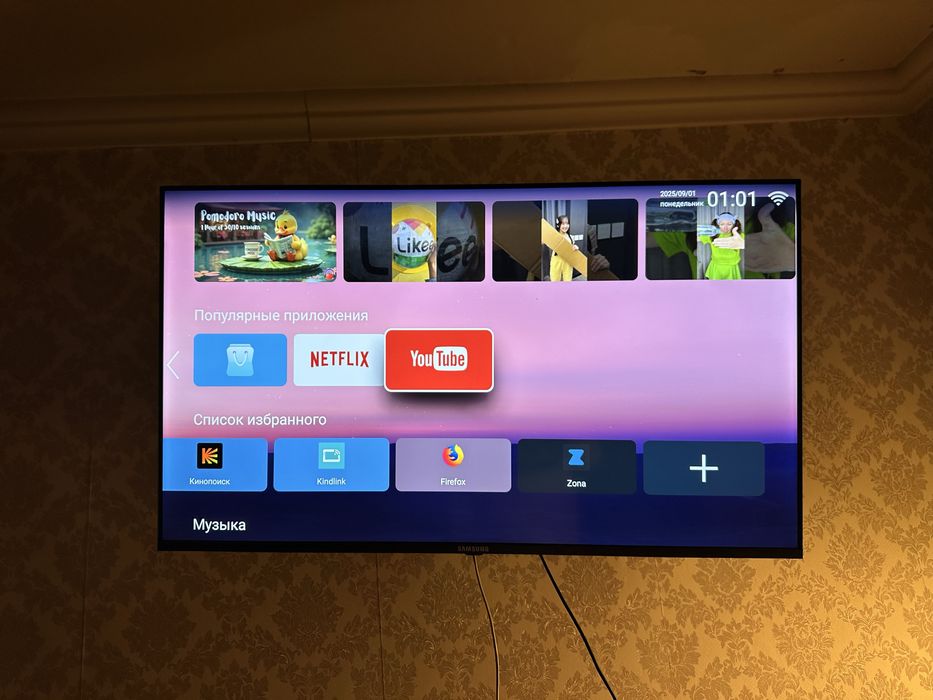 Продам смарт тв самсунг