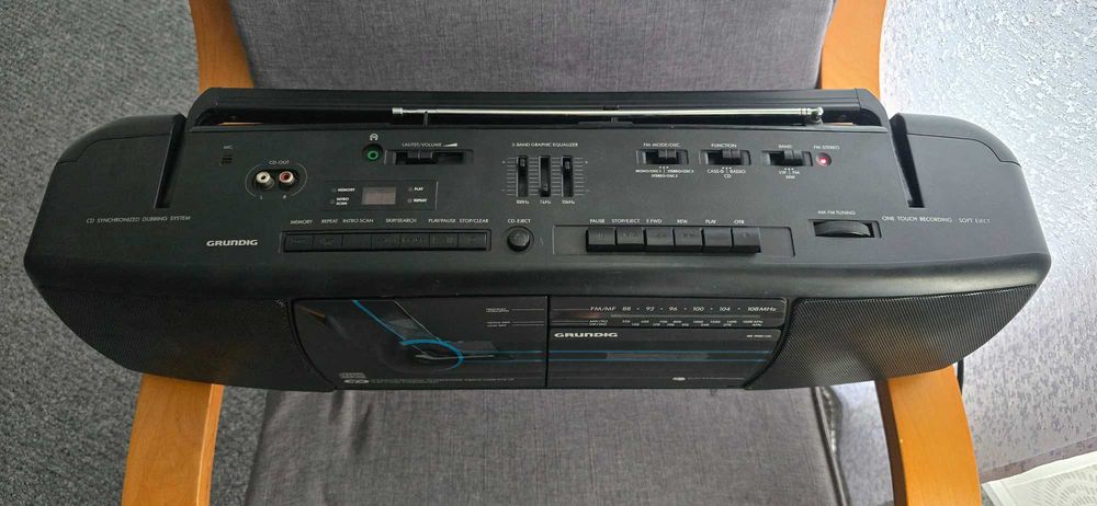 Radiocasetofon GRUNDIG RR 1900CD