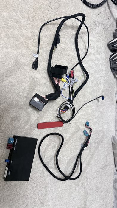 Modul CarPlay / Adroid auto mirror link pentru BMW cu sistem NBT