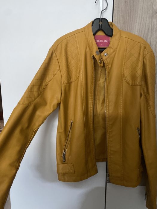 Есенни якета и гащеризон