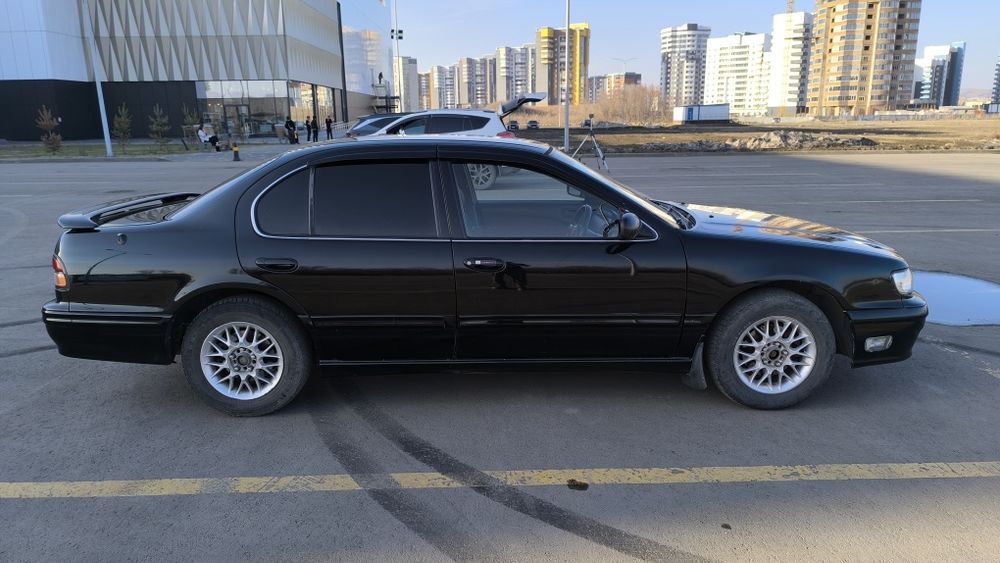 Продам Nissan Cefiro A32