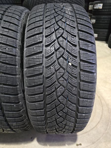 235/45/19 GOODYEAR 4бр
