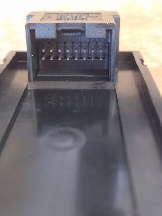 Кнопки регулировка зеркал Ауди а6с5