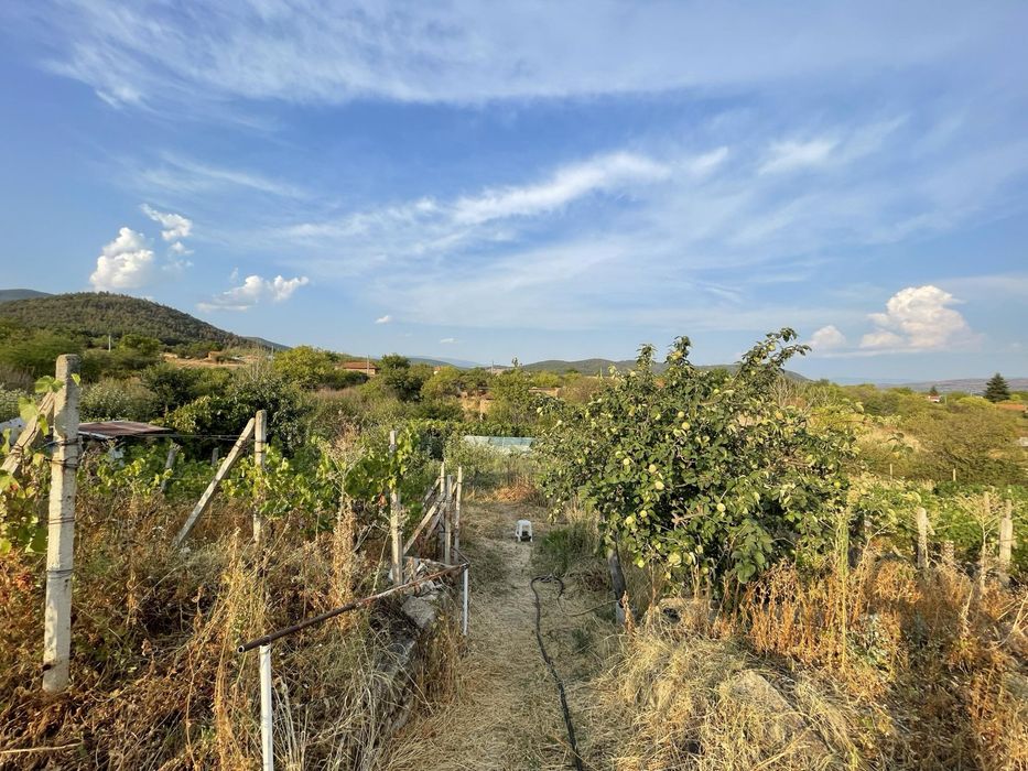 Продава се Къща в Хисаря - 1200 кв.м за 25 €/кв.м - Снимка #4