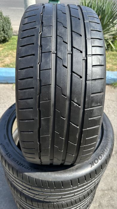 Hankook Ventus S1 evo2 и evo3 235 40 R19 комплект 4 покрышки Tesla