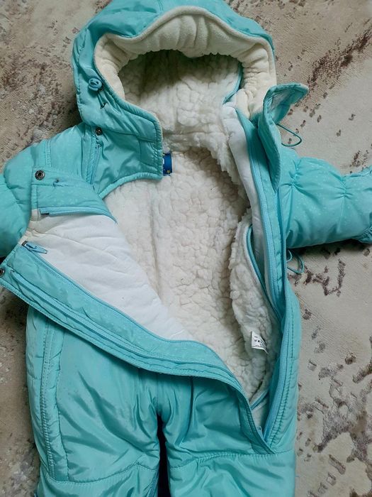 Продам комбинезон-трансформер