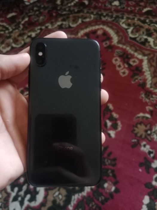 iphone x sotiladi 256 xotira ekran azgina singan biln maydi