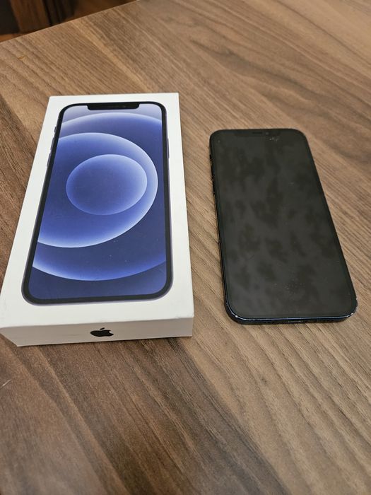 Продам iPhone 12