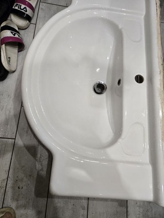 Мивка за баня,тоалетна