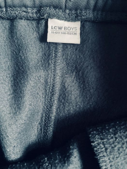 Карго ватиран панталон и бяла блуза ZARA